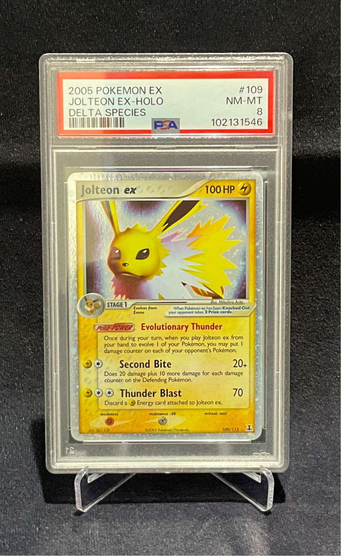 EX DELTA SPECIES 109 JOLTEON EX-HOLO PSA 8