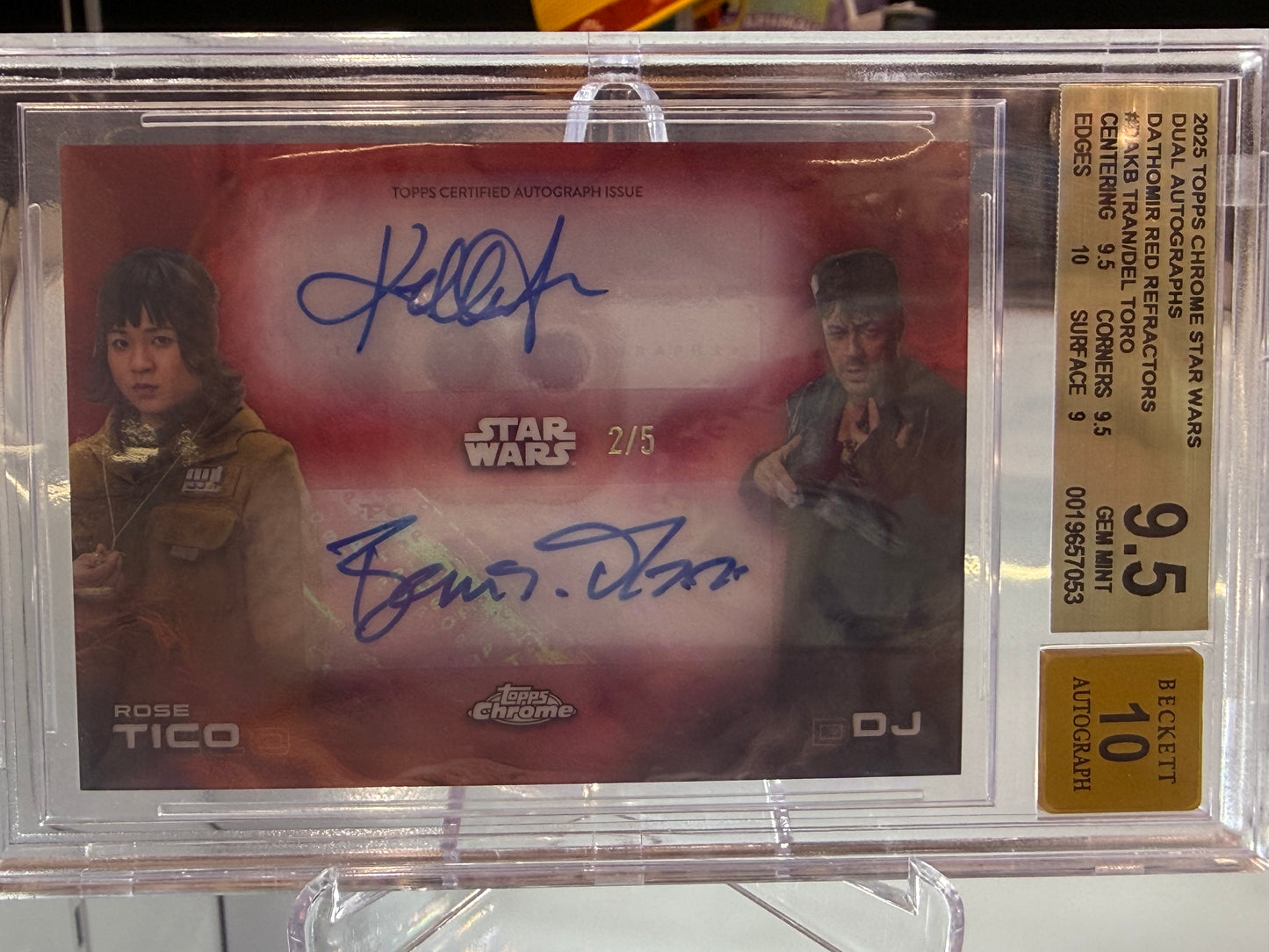 2025 Topps Chrome Star Wars Dual Autographs Dathomir Red Refractors Beckett 9.5 autograph 10